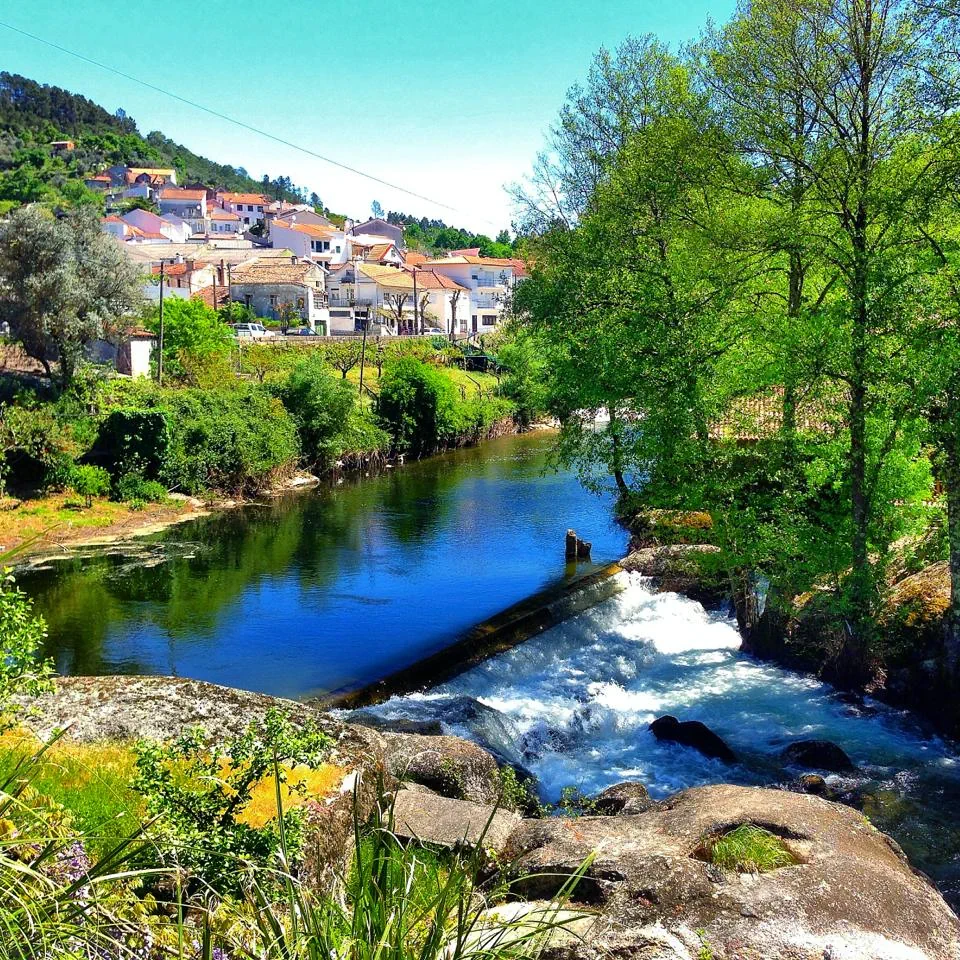 Rio Alva em Santo António do Alva
