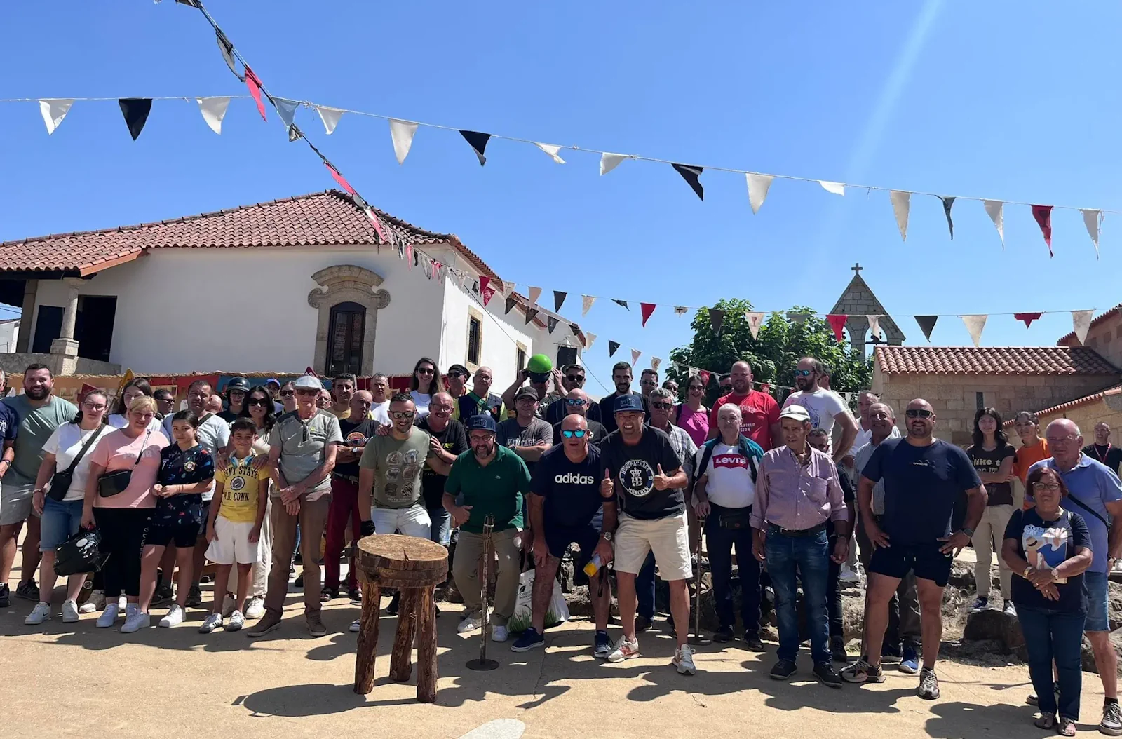 Secção desportiva e juventude da Associação Progressiva de Santo António do Alva